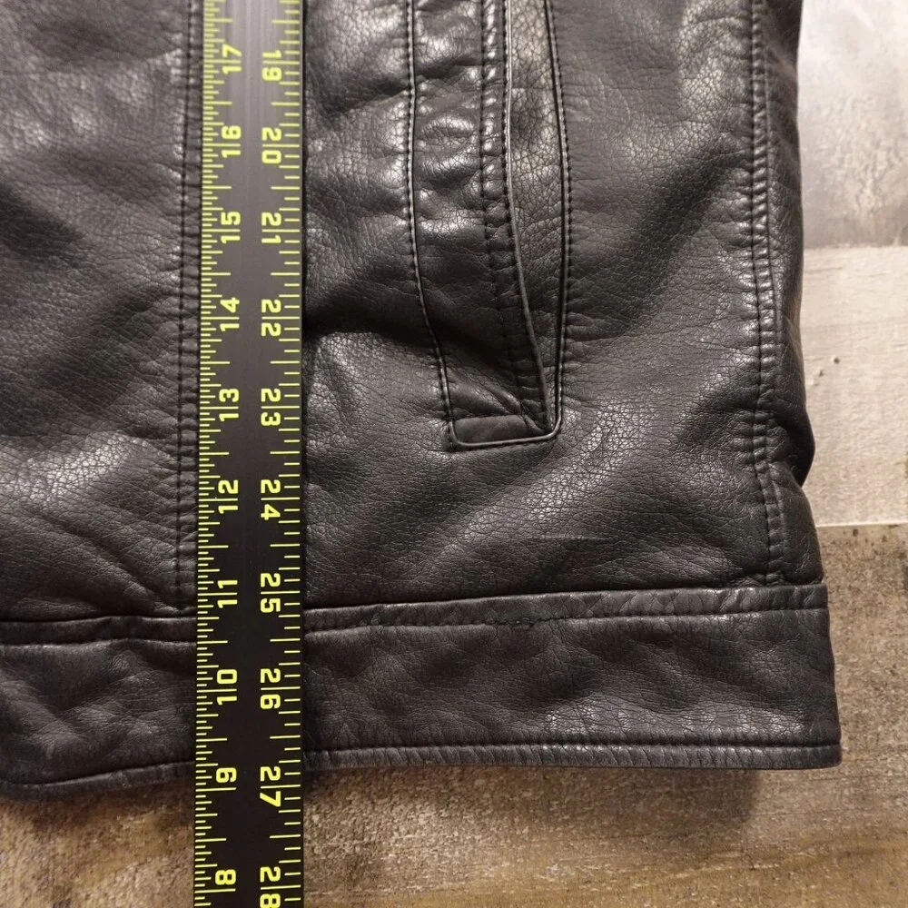 Levis levi’s faux